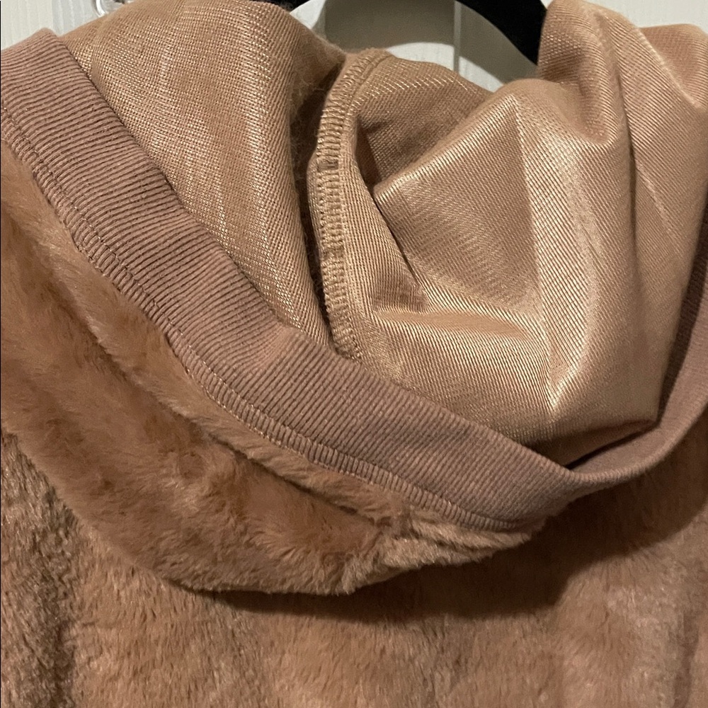 Easel Tan Fuzzy Hoodie Sweatshirt - Picture 4 of 13